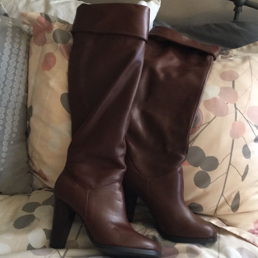 Beautiful over the knee slouch boots
